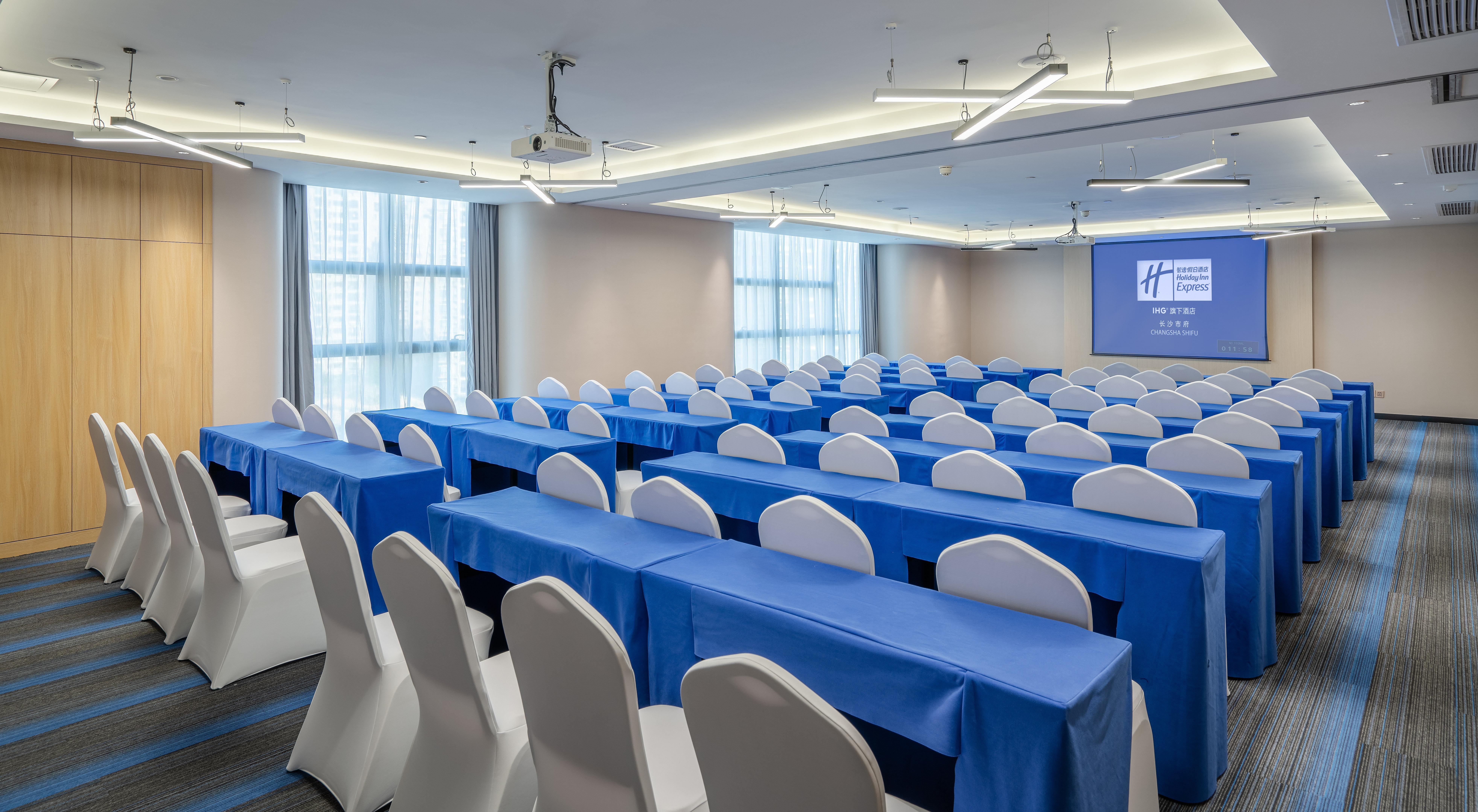 Holiday Inn Express Changsha Shifu By Ihg Exterior foto