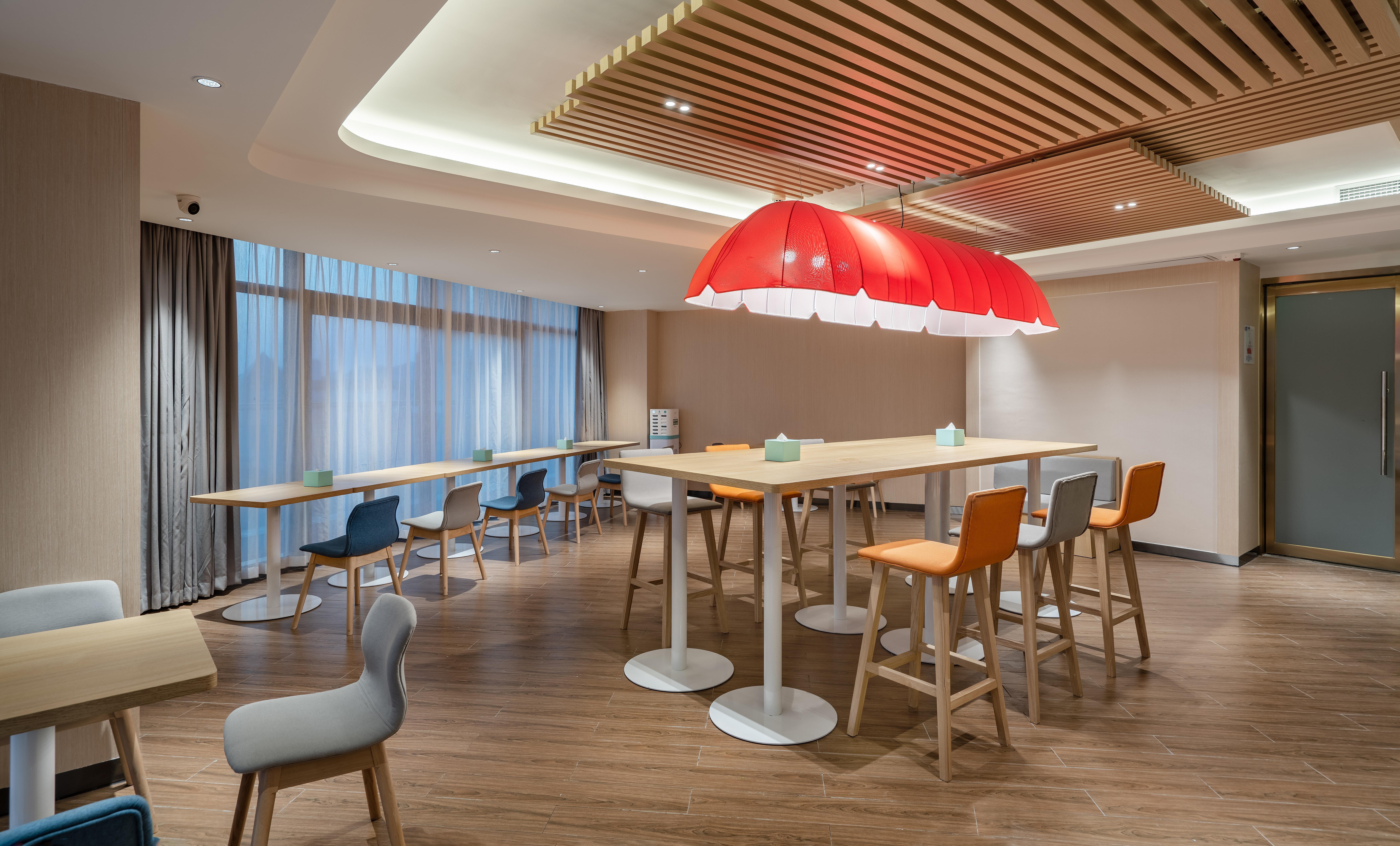 Holiday Inn Express Changsha Shifu By Ihg Exterior foto